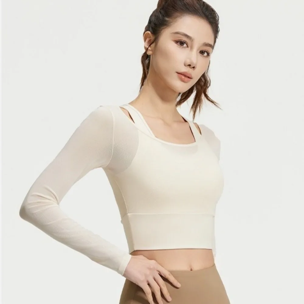 Long Sleeved Fitness Yoga Top Mesh Splicing Slimming Design Women Sports Top High Elastic Pullover Neck Workout T-shirt