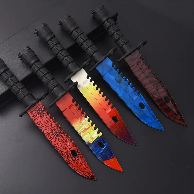 Limited Edition Plastic Model Knife Faca Periférica do Jogo Brinquedo de Artesanato Training Knife Collection is Not Cut Novo
