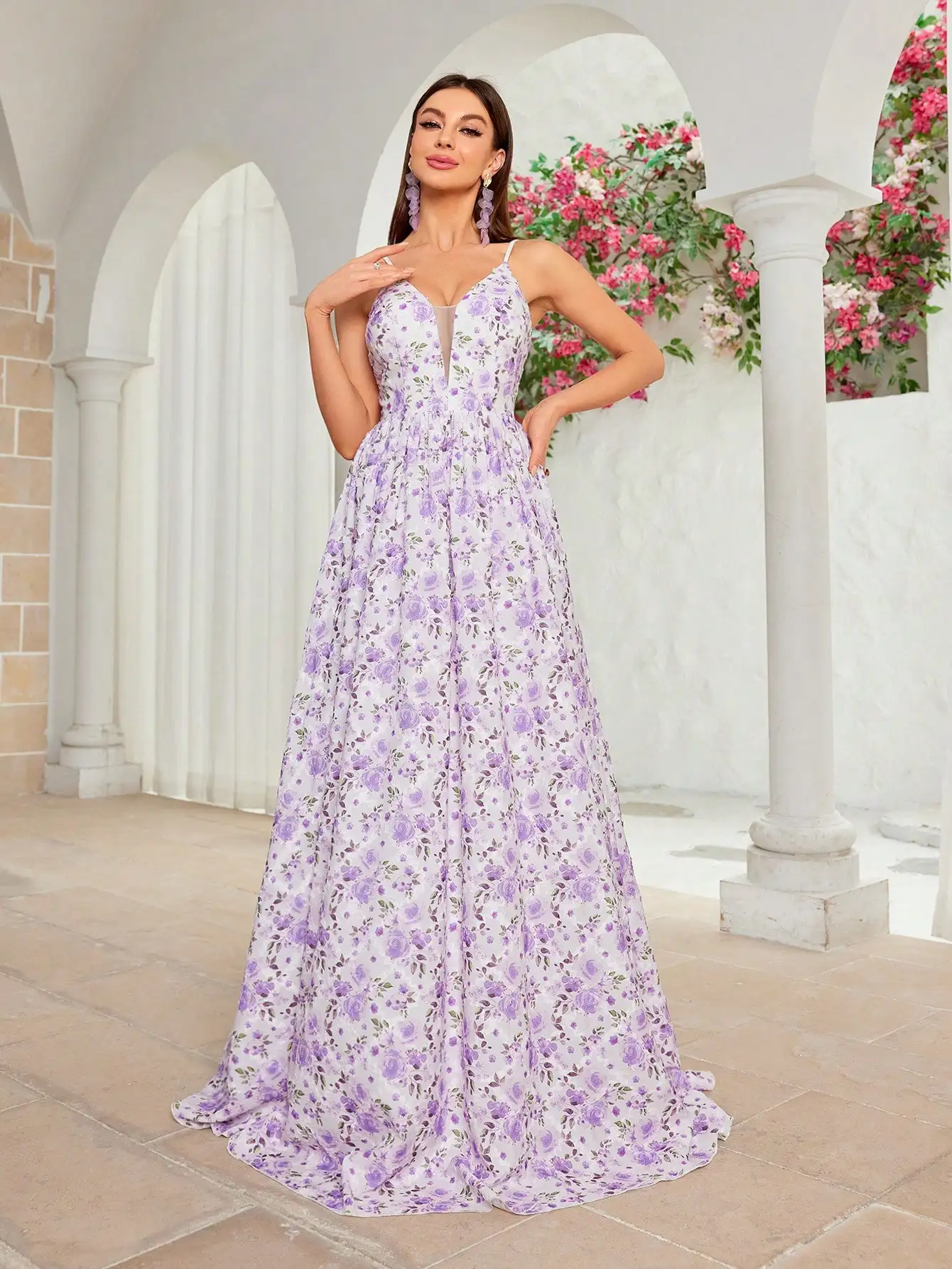 펜던트가 달린 MGIACY 로맨틱 플로럴 프린트 맥시 드레스