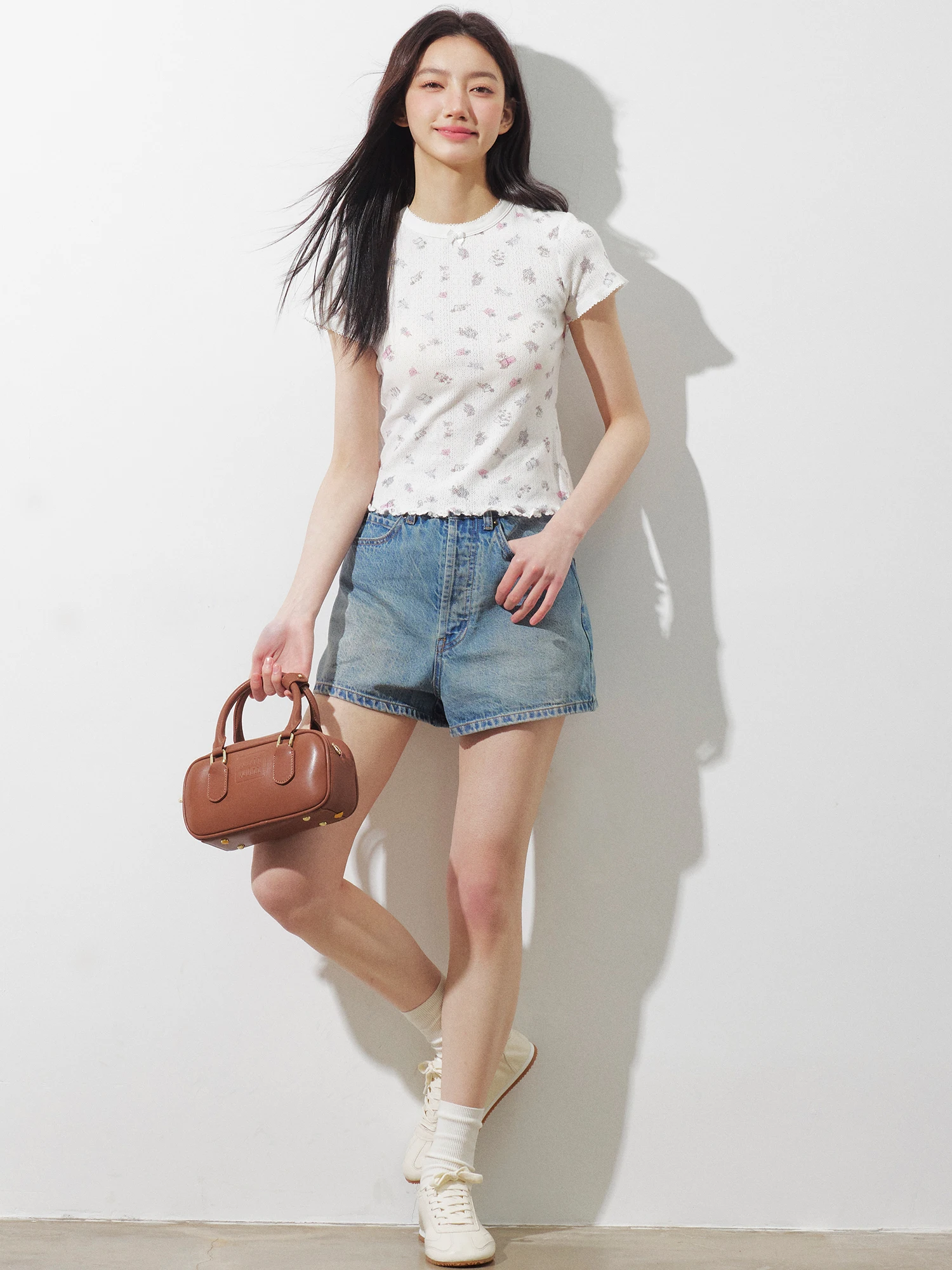 

Утягивающая футболка с цветочным принтом ort Sve, женская корейская футболка с базовым слоем, повседневная хлопковая круглая футболка Ne стандартного кроя