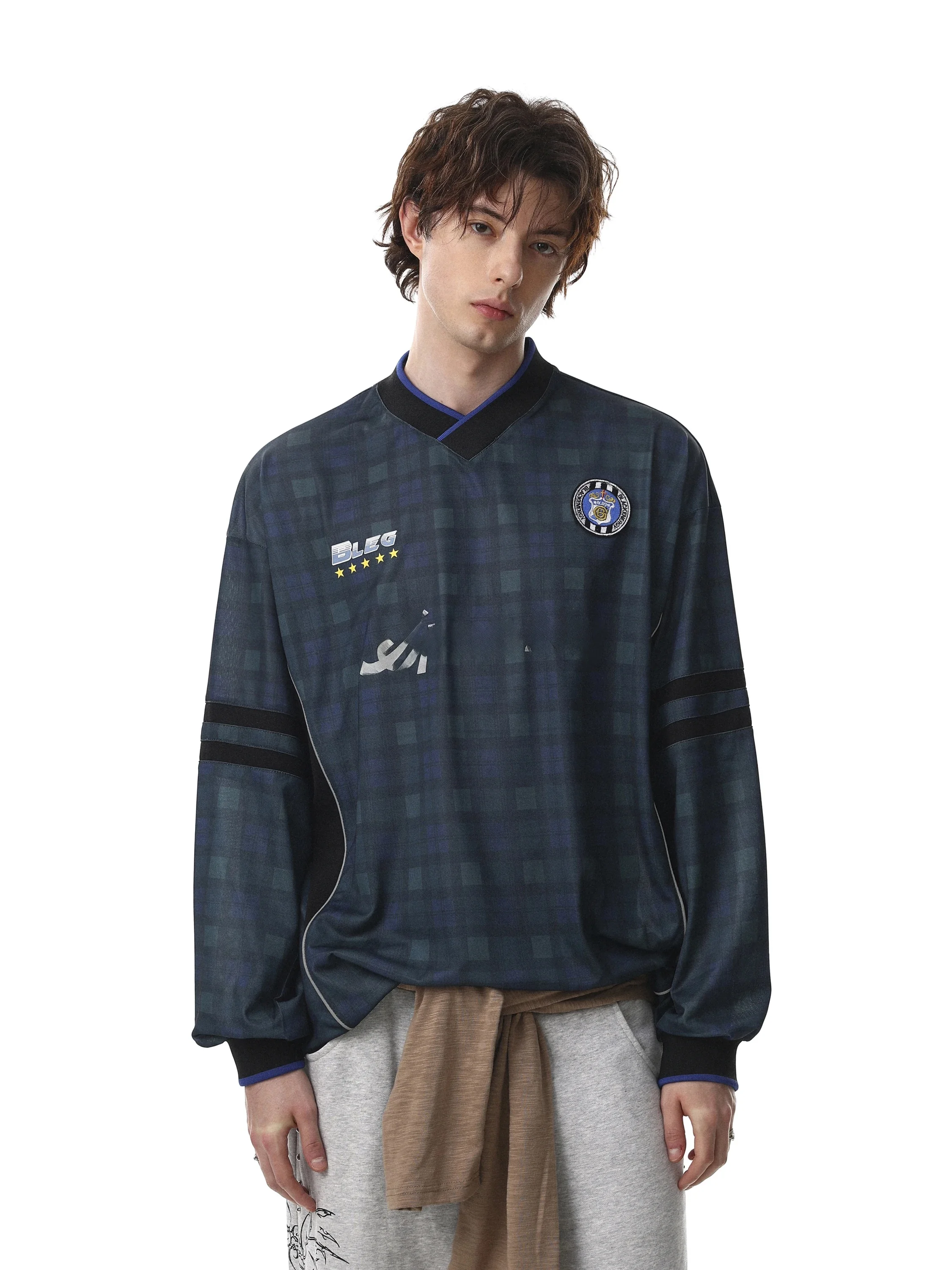 MRNEARLY American Retro Style Color Block Long Sleeve T-Shirt Men's Street Sports Loose V-neck Fashionable Polyester Cotton B...