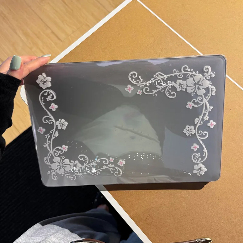 Vintage Vine White Flowers Laptop Case For Macbook Neo13 A3404 New Air Pro 13 14 15 16 M1 M2 M3 M4 M5 Chip Protective Cover