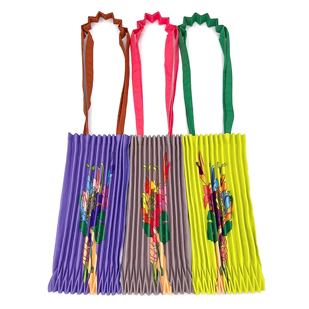 Miyake Folding 2025 New Flower Printed Folding Handbag Women's French Artistic Style Single Shoulder Support Handmade Bag