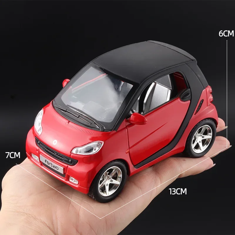 1:32 Mercedes-Benz SMART Miniatures Alloy Diecast Model Car Model Sound Light Toys For Kids Cute and Compact Christmas Gifts E11