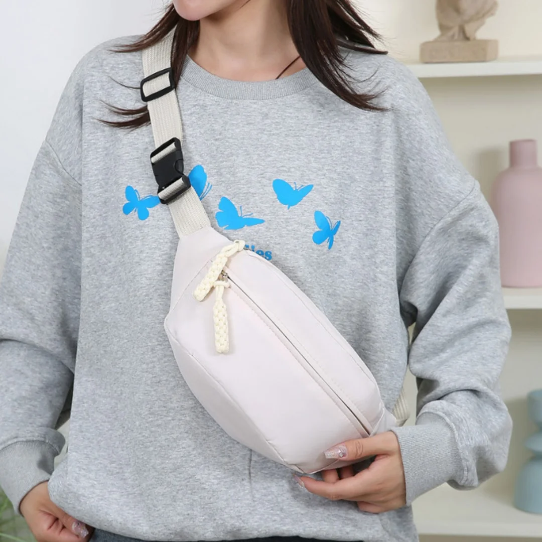 Portable Crossbody Bag Wear-Resistant Fashion Nylon Crossbody Bag Sports Waist Bag Adjustable For Sports Outdoor Activities