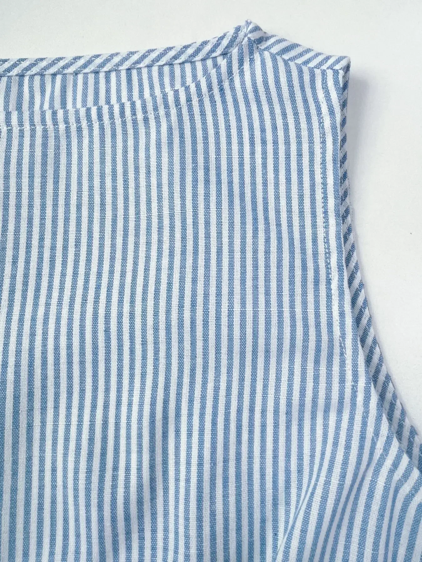 Neues Y2K Sommer-Urlaubskleid aus Leinen für Damen, ärmellos, vertikal gestreift, hohe Taille, A-Linie, Midi, lässiges Swing-Kleid mit Taschen – Detail 24