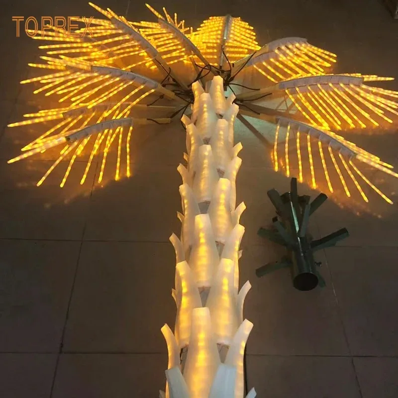Trade Outdoor Waterproof 3m LED Palm Tree Light Holiday Decorative 12 Ft Natural Led Lighted Changing Light Up Palm Trees