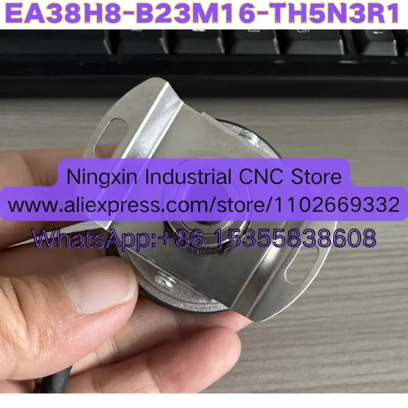 

EA38H8-B23M16-TH5N3R1 Used Encoder Function Intact Expedited Delivery