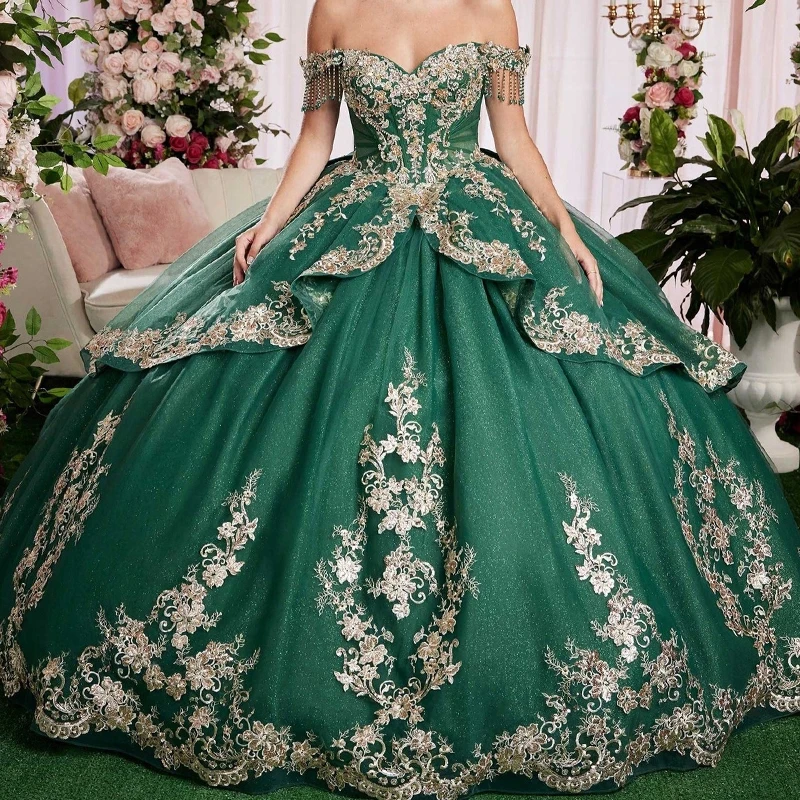 

Green Shiny Quinceanera Dresses Ball Gown Off The Shoulder Applique Lace Beading Bow Tull Party Birthday Sweet 16 Dress Vestidos