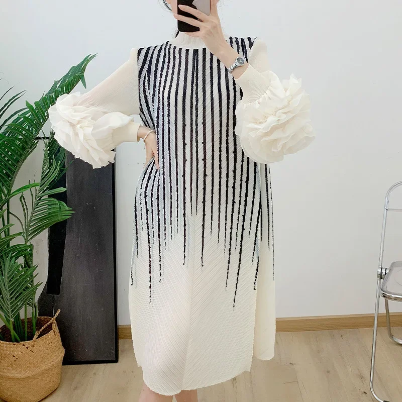 Miyake Pleated Dress Women\'s Pod Sleeve Striped Printed Half High Neck Short Loose Dress Summer