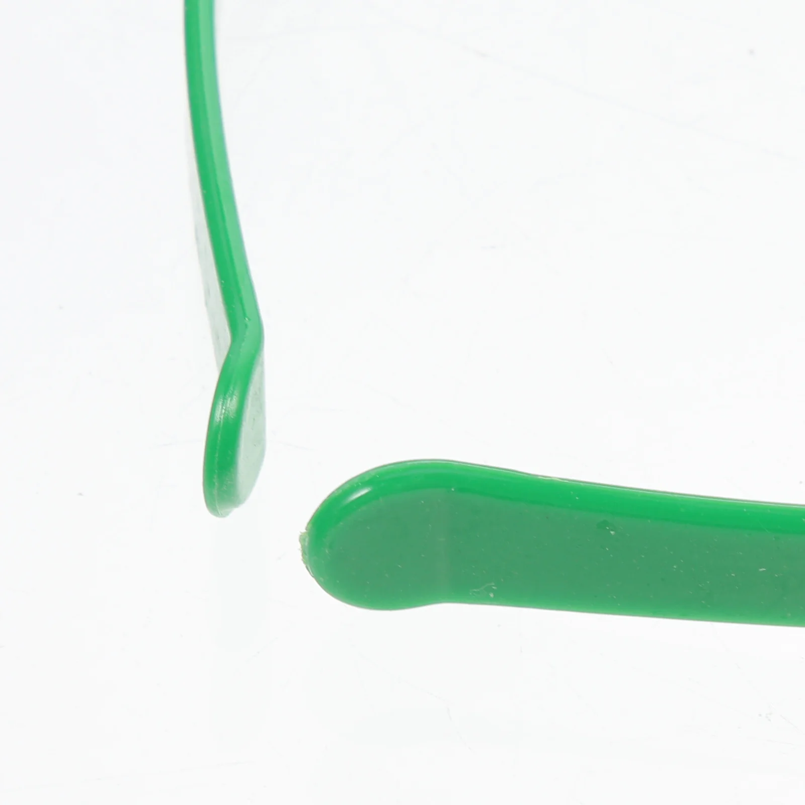 

4Pcs Clover Headb St Patrick's Day Hair Hoops Bright Colors Festive Supplies Women Decorative Hairb Photo Props Shamrock Design