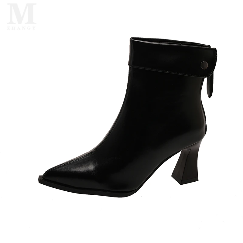 Botas De punta estrecha para Mujer, tacones altos gruesos hasta el tobillo, zapatos De cuero De talla grande para Mujer, nuevas Botas sexis De diseñador De tendencia De invierno 2025