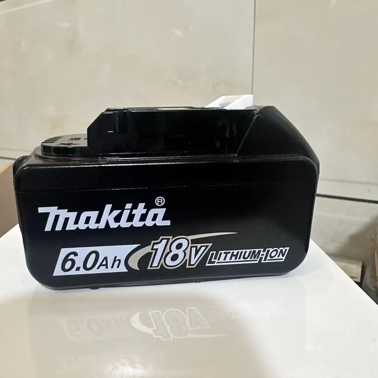 

[Smile]Genuine Makita 5Ah, For Makita 18v Tool Battery BL1840 BL1830B BL1850B BL1860 BL1815 Replacement Lithium Battery
