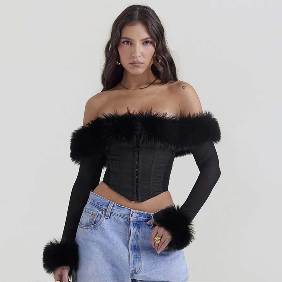 

Autumn and Winter New Spice Girls Fashion Fur Collar One Word Shoulder Fish Bone Long Sleeve Short Slim Top Women's Clothing