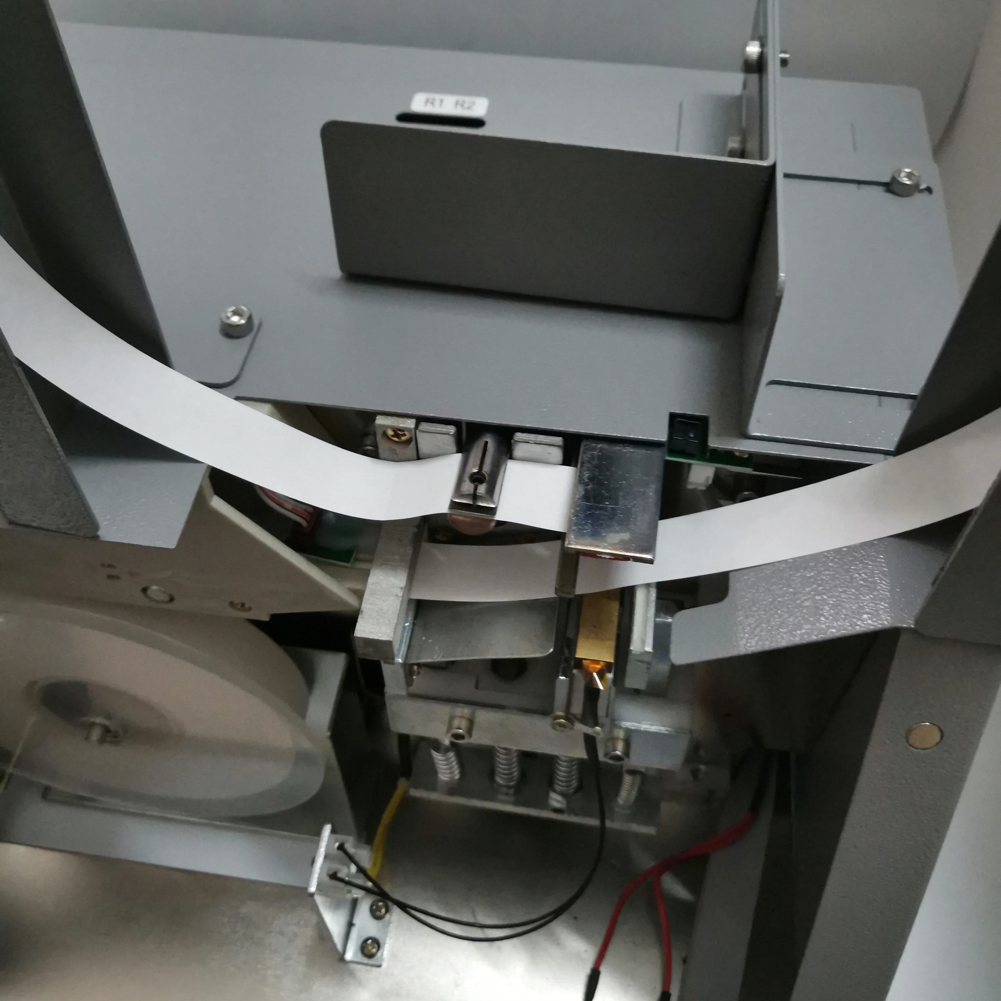 自動紙幣結束機 |   紙幣・請求書用紙幣結束機 110V/220V