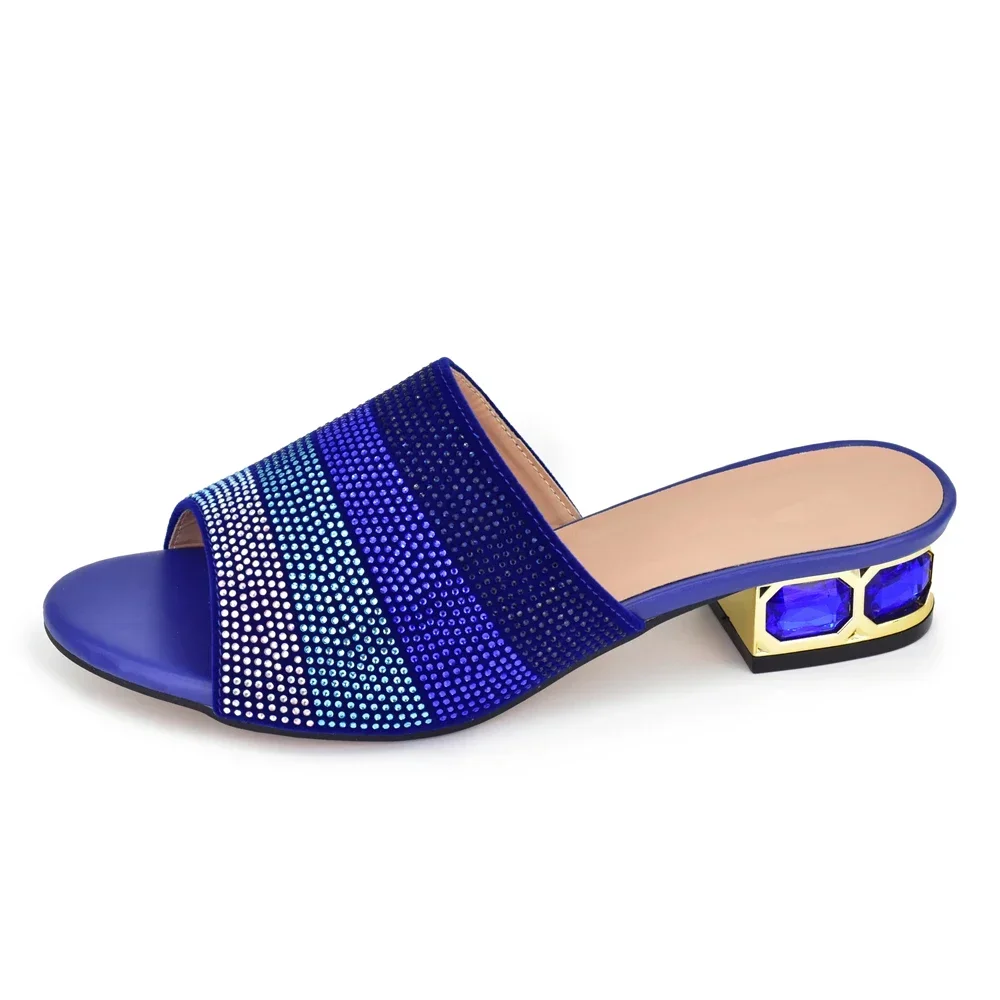 Latest Shoes Women Luxury Rhinestone Crystal Pumps 2025 New Fashion Slippers Sandals Party Low Heels Elegant Italian Women Shoes