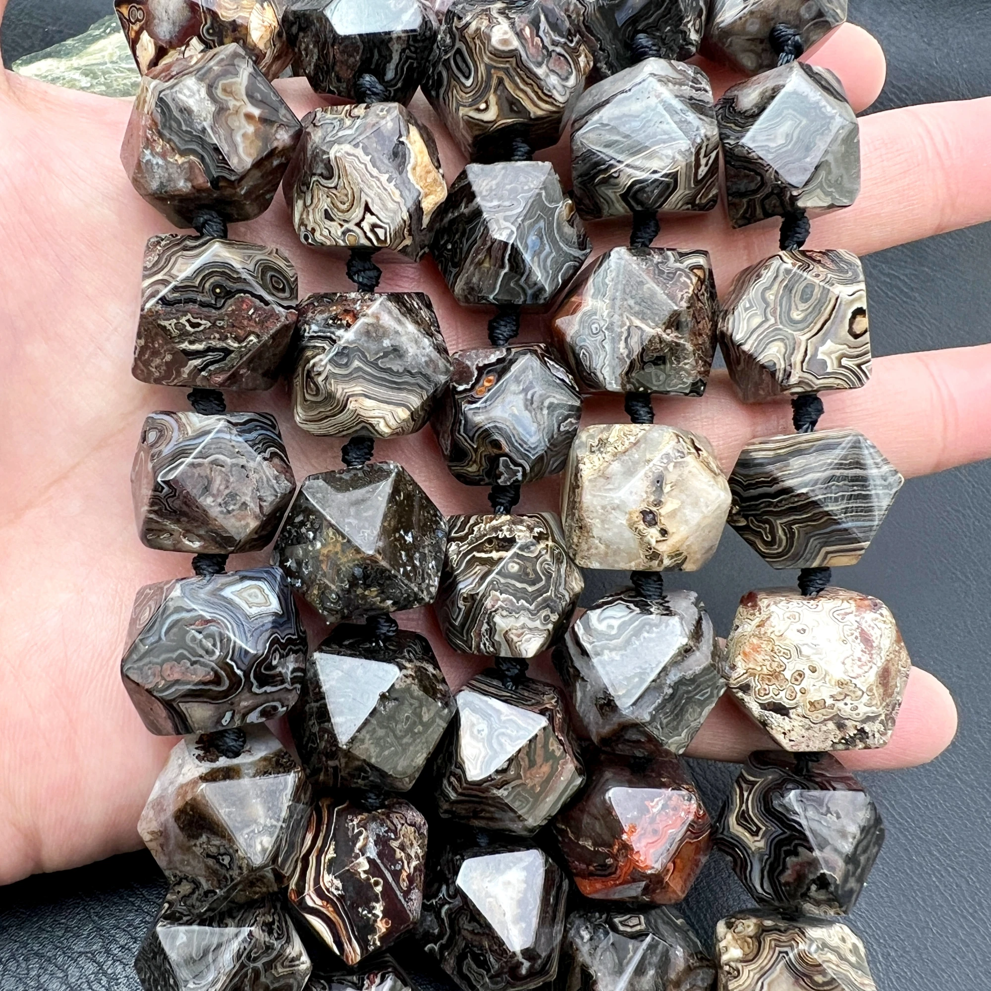 

16-18MM Large Faceted Black Mexican Crazy Lace Agates Cutting Nugget Beads For DIY Necklace Jewelry Making MY251219