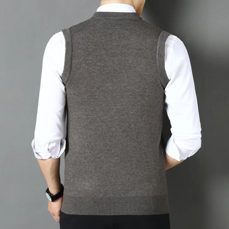 New Fashion Sweater Vest Mens Sleeveless V Neck Slim Fit Knitting Patterns Spring Casual Classic Knitted