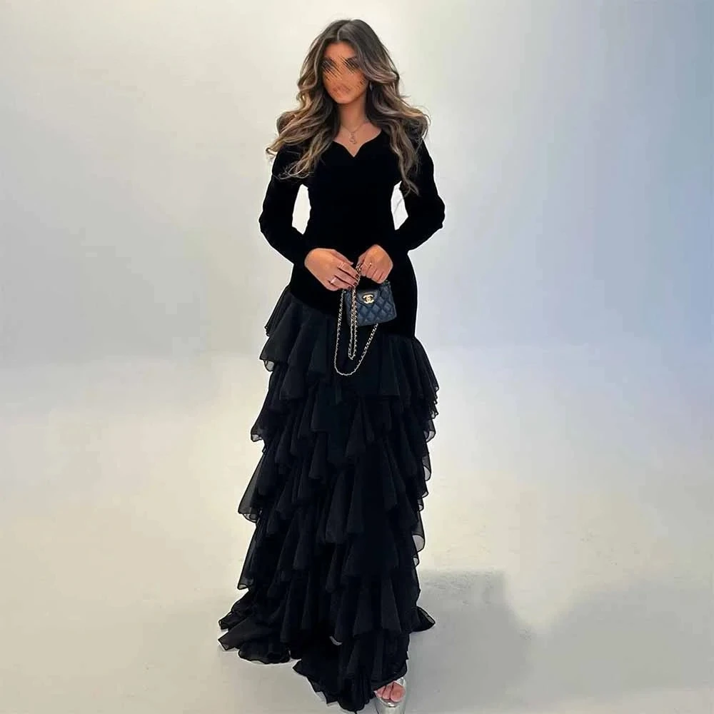 Vestidos de Noche negros, mangas largas, escote corazón, línea A, vestido de noche con volantes escalonados, elegante vestido largo de graduación personalizado