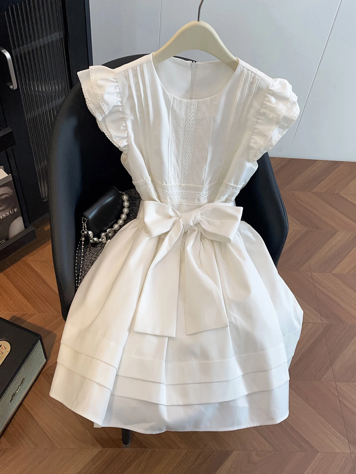

Elegant Spring Summer Women's Dress with Bow Knot Waist Cinching Short Sleeve Soft Style A-Line Silhouette Invisible Zipper