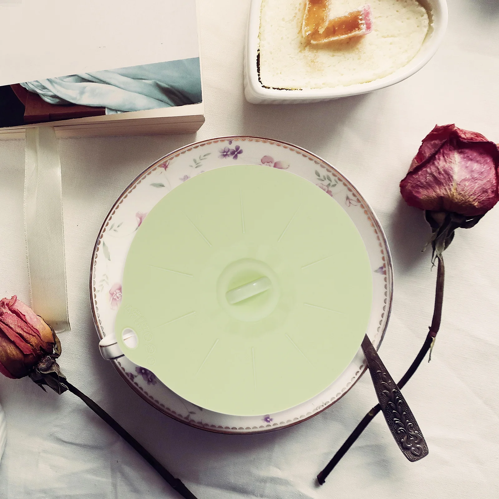 

Silicone Bowl Pot Cup Cover Lid Green Food Grade Silicone Seal Covers for Bowls Containers Prevent Splatters Stove Oven