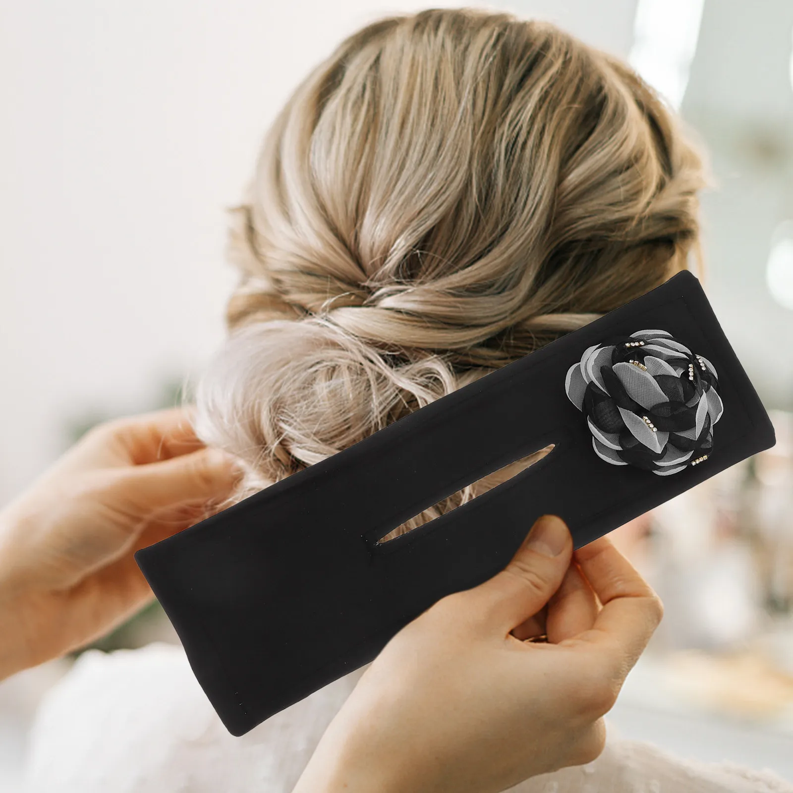 4Pcs Hair Bun Shaper Styling Tool for Women Fast Secure Hair Bun Formation Comfortable Reusable All Day Wear