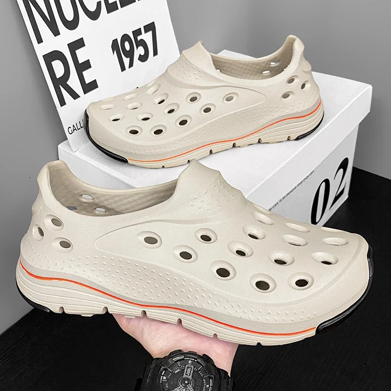 Slippers Fashionable Hole Shoes Summer Men\'s Popular Chameleon EVA Slippers Anti Slip Toe Capped Slippers Comfortable To Step On