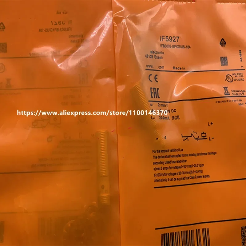 2Pcs New High Quality IFM proximity switch IF5915 IF5917 IF5925 IF5928 IF5927