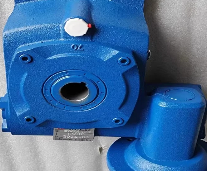 

Редуктор R-бренда 2026 года, модели TKVWEQM40/70 (1:900) и TKVWEQM40/60 (1:800) для льдогенераторов