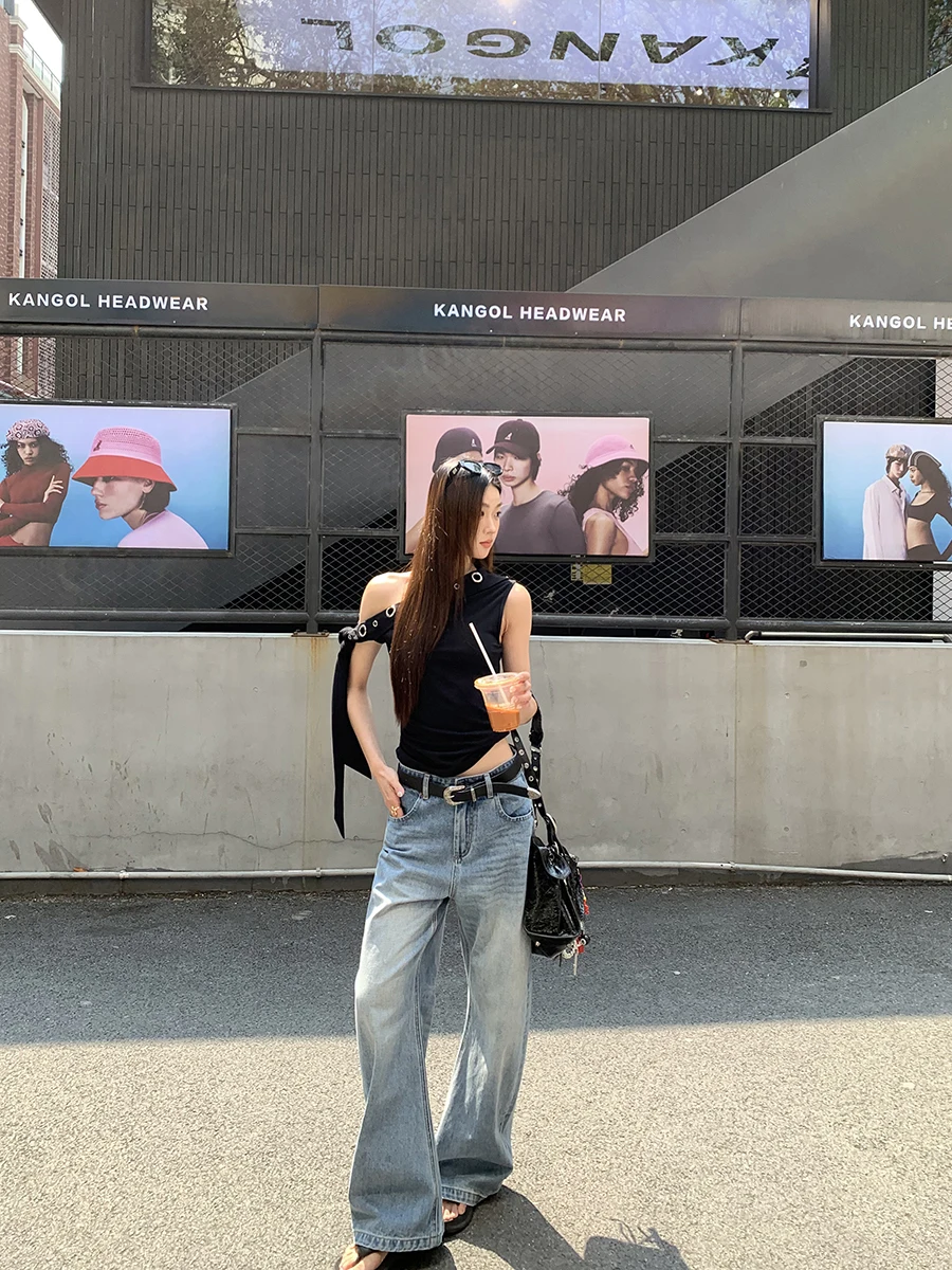 

Red Celebri ort Sve T-irt Women's 2025 New Hot Summer Bla High-End oulder Bared Side oulder Top