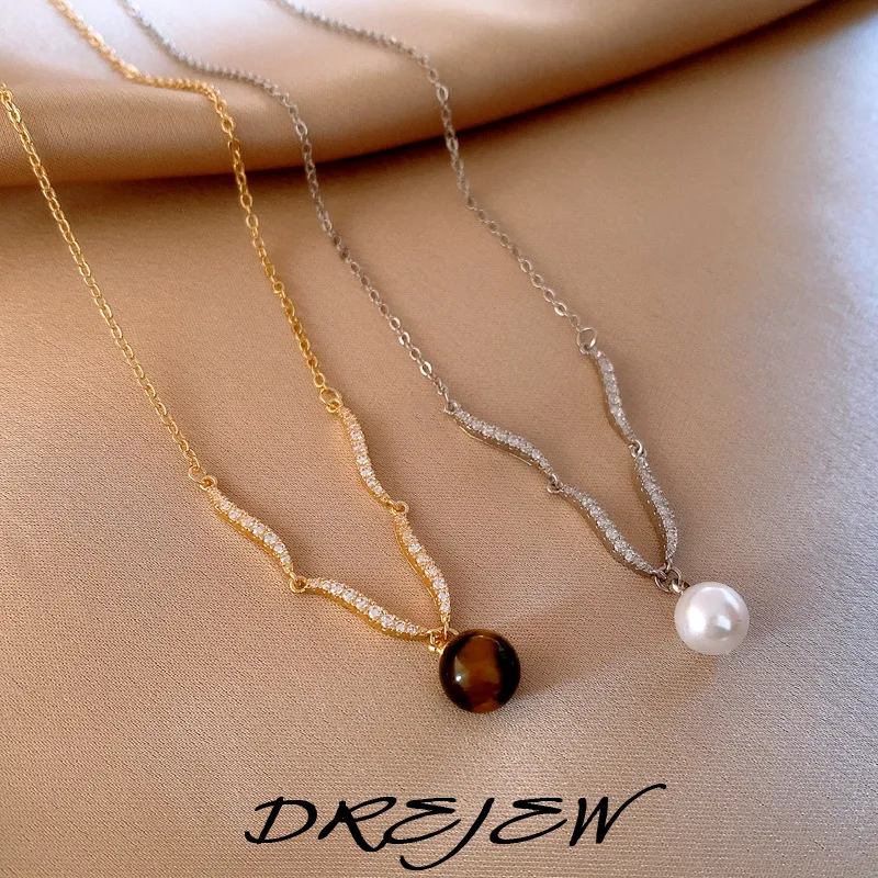 

DREJEW Retro Zircon Tiger Eye Stone Pearl Necklace for Women Fashion Temperament Pendant Necklaces High-end Sense Accessory