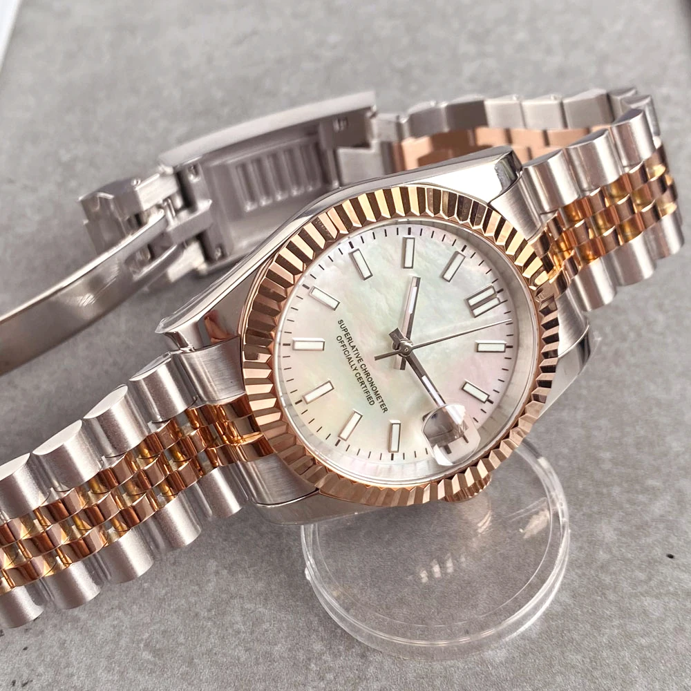 تخصيص اثنين من لهجة ارتفع الذهب حالة DJ MOP أم اللؤلؤ الهاتفي 36/39 مللي متر الياقوت NH35A غواص ساعة الرجال 20ATM التلقائي