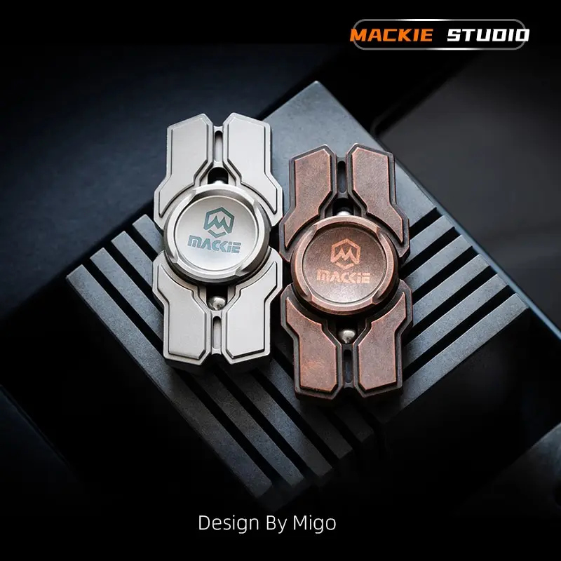 

MACKIE Studio Titanium Alloy Fingertip Gyro EDC Inter-finger Rotation Design By Migo