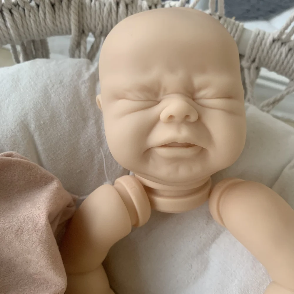 17inch Reborn Doll Kit Vincent Newborn Baby Size Unfinished Unpainted Doll Parts with Cloth Body Bebe Reborn Toys for Girls