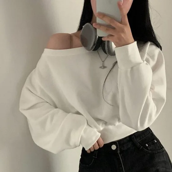 

Women's Temperament Sexy Pure Desire One-line Collar Strapless Short Sweater Female Loose Versatile Long-sleeved Solid Color Swe