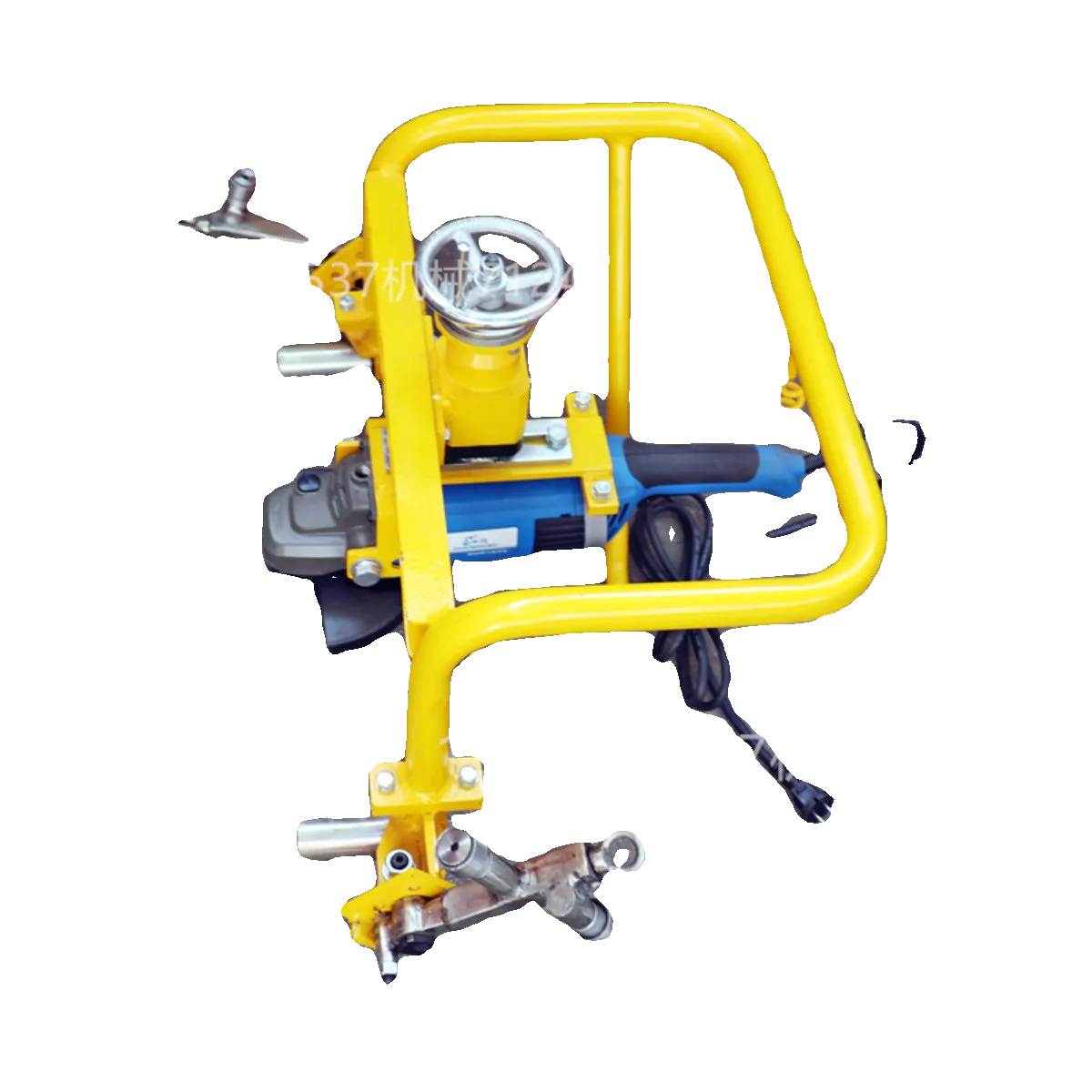 

Оборудование для шлифования рельсов. Удаление возвратно-поступательной ржавчины и удаление заусенцев. Сварочный шлак. Полировка верхней стороны. 220. Электрический.