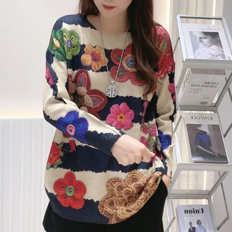 2023 Spring and Autumn New Fashion Women\'s Round Neck Retro Folk Contrast Color Printed Diamonds Long Sleeve Loose Pullover Tops