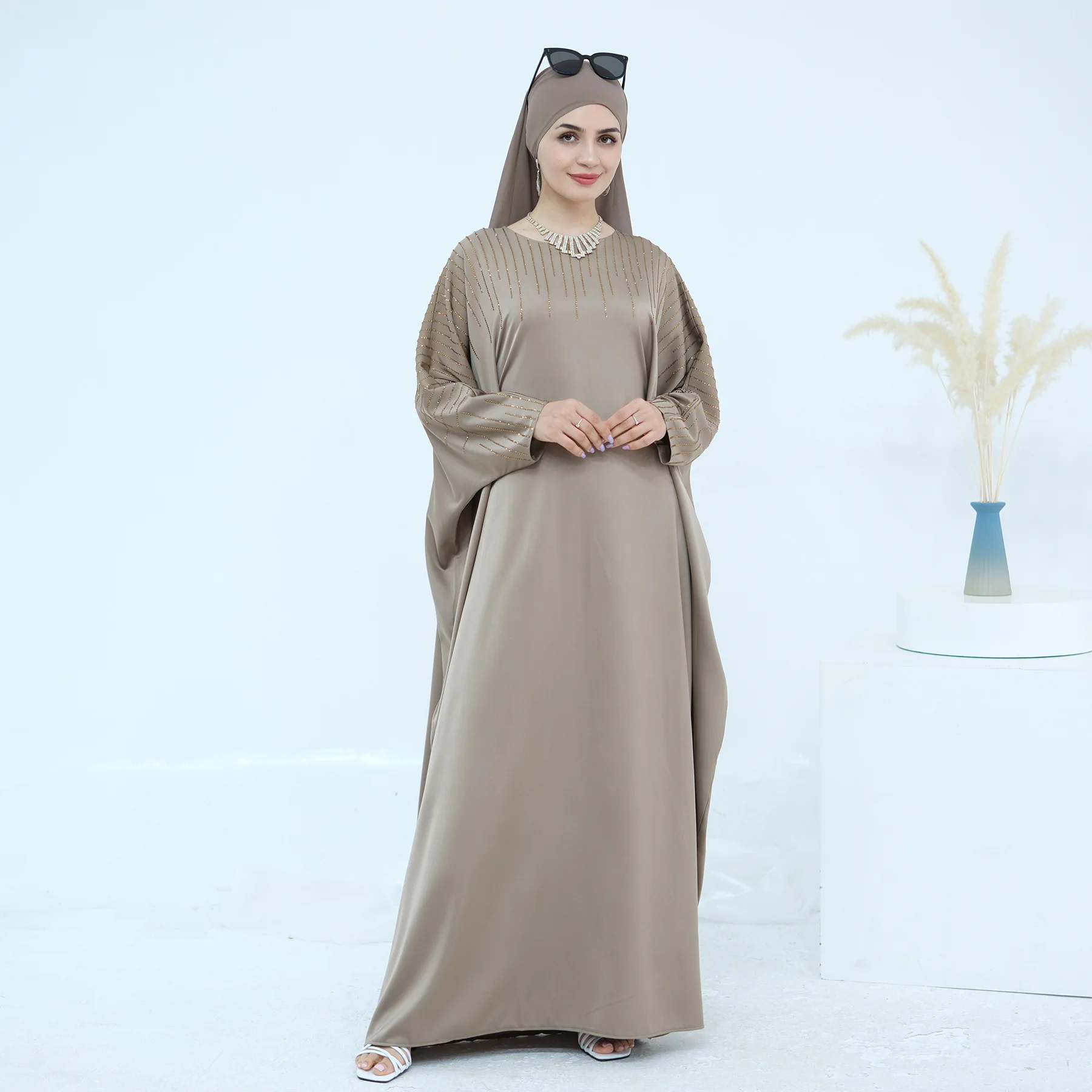 Abaya 2025 vêtements musulmans EID strass Satin papillon Abaya chauve-souris luxe Abaya femmes robe musulmane vêtements pour femmes