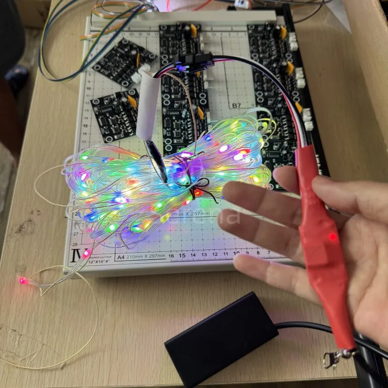 줄 장식용 DDDZ 20M LED 스트링 라이트, 속도와 색상 조절이 가능한 대형 삼각형 LED 델타 풍선 연