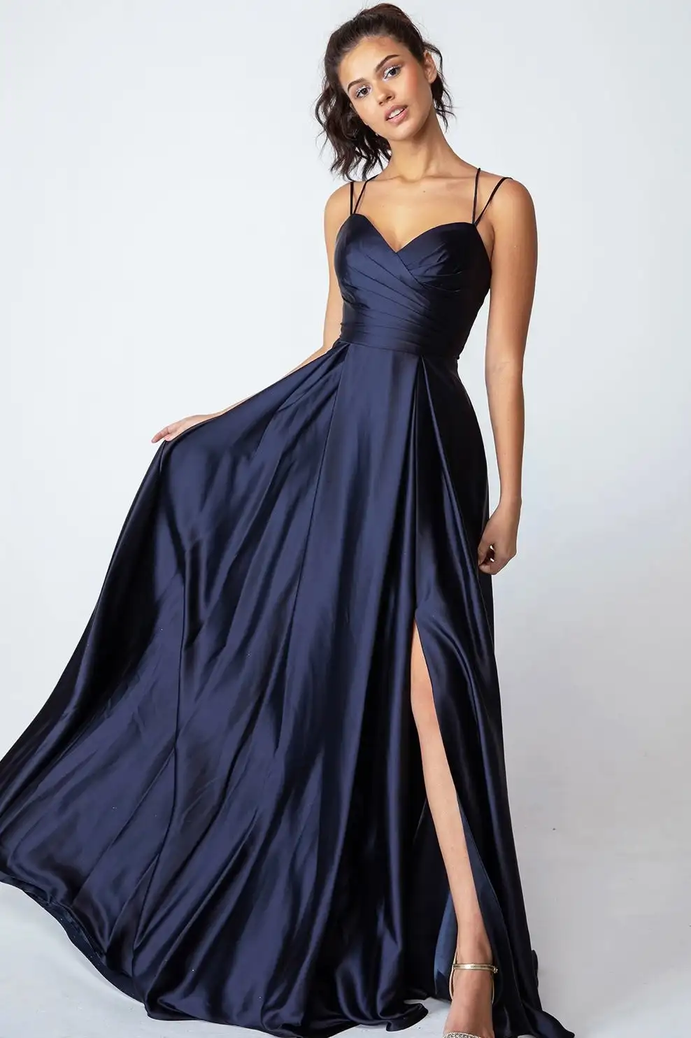 Spaghetti Straps Sweetheart Bridesmaid Dresses With Split Sleeveless Backless Prom Gowns Pleated Corset A-line Long Evening Gown