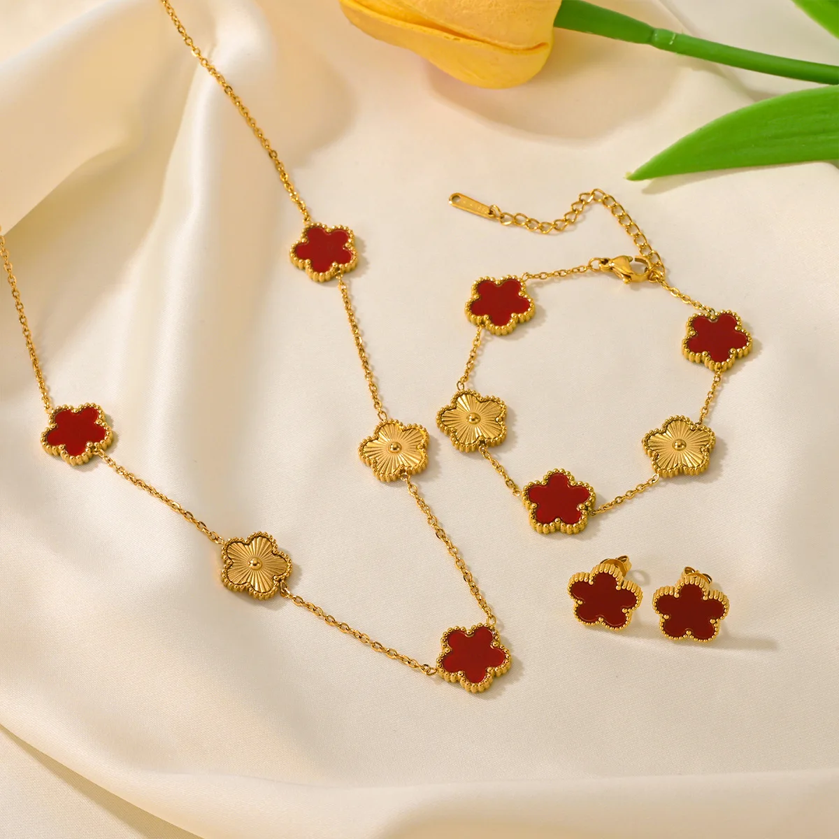 Real 18K Gold 3 pieces of plum blossom plant five leaf necklace, bracelet, earrings, women's jewelry set never fade