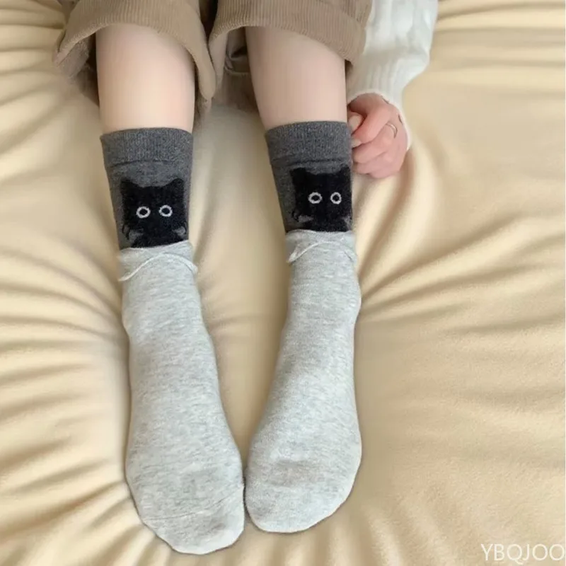 

3 pairs Autumn winter color blocking cartoon mid tube socks fashionable versatile cute women's socks comfortable women's socks