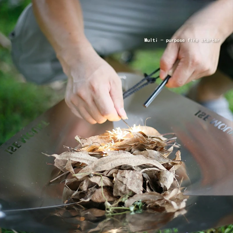 

Portable Outdoor Flint Equipped Outdoor Survival Tools Such As Magnesium Sticks Firearms Wooden Handles Waterproof Flint Stick