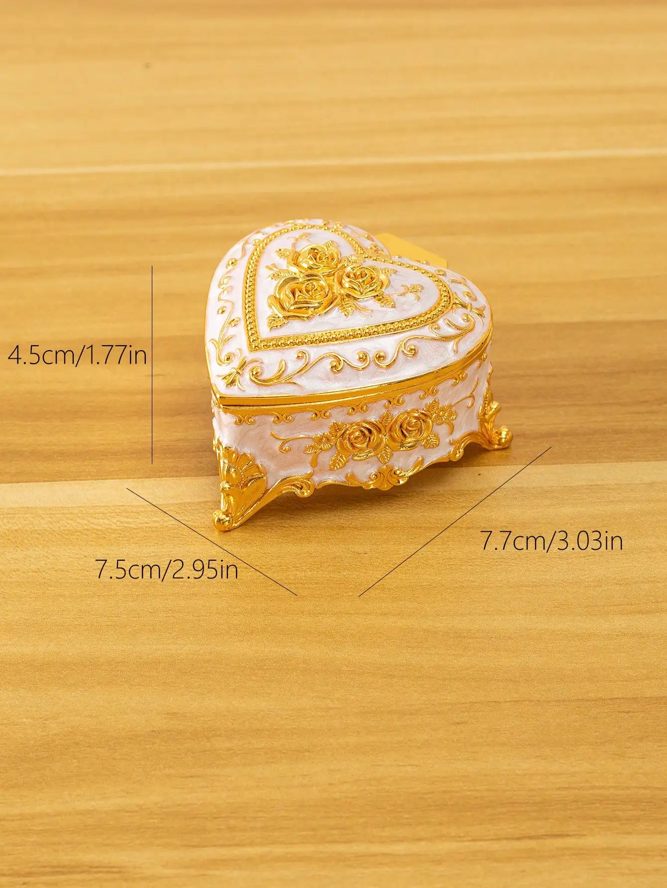 Jewelry StorageMetal Creative European Vintage Jewelry Box Small Gold-plated Hand-painted High-end Rose  Box Cotton Swab Box Val