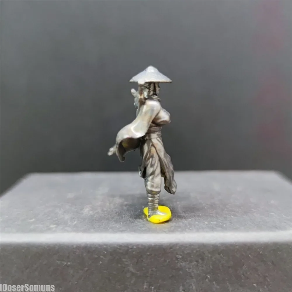 1:64 Copper Chinese Kung Fu Swordsman Figure Small Ornaments Miniature Micro Landscape Bonsai Decoration Sand Table Layout Gift