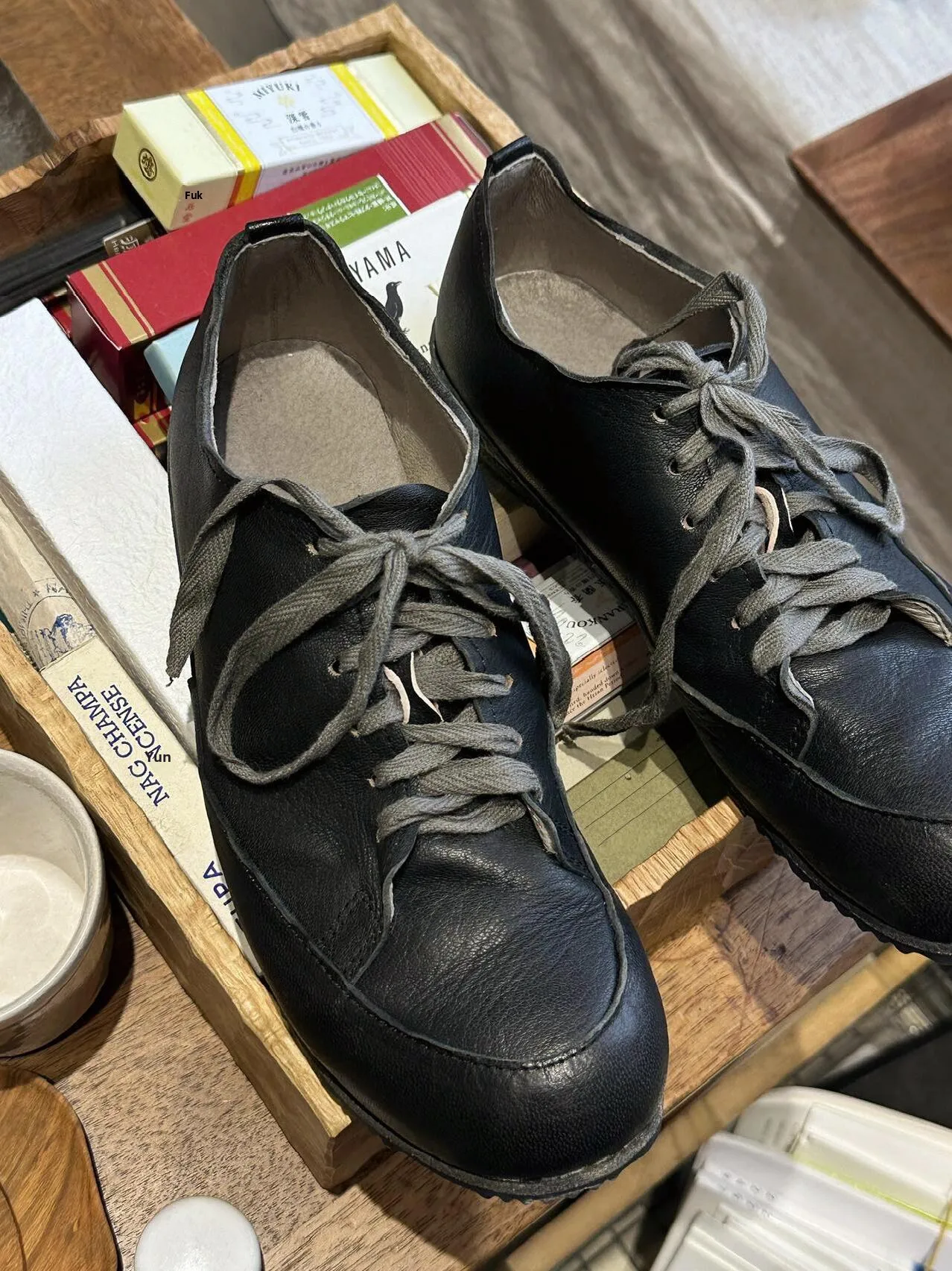 Retro Handmade Thick Bottom Large Head  Shoes Men Women Casual Loafers British Style Couple Shoes Leather Sneakers