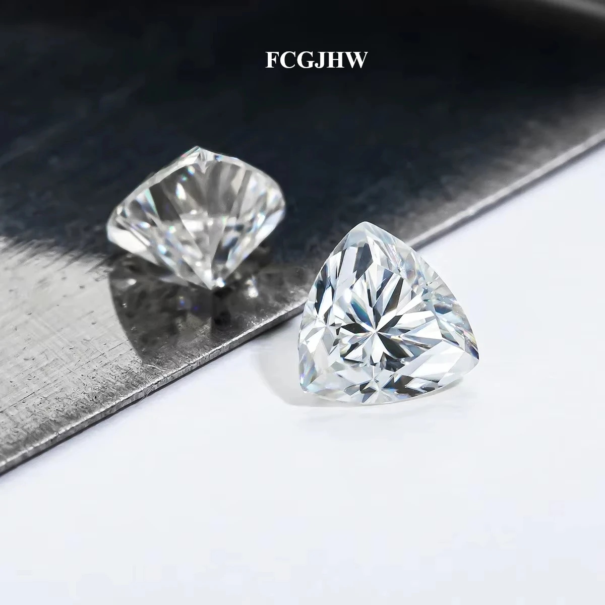 FCGJHW 0.1ct-2ct Trillion Cut Loose Moissanite D Color VVS1 Certificate Factory Store Onlymoss Loose Moissanites Wholesale 2026