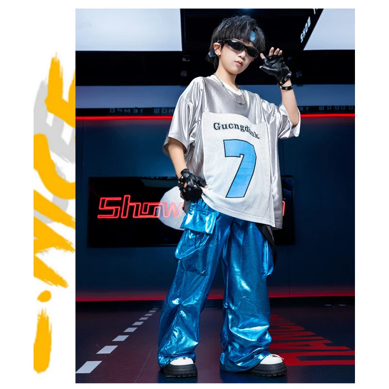 스트리트 댄스 키즈 공연 세트 소년 힙합 티셔츠 짧은 소매 의상 소녀 무대 캣워크 블루 바지 옷