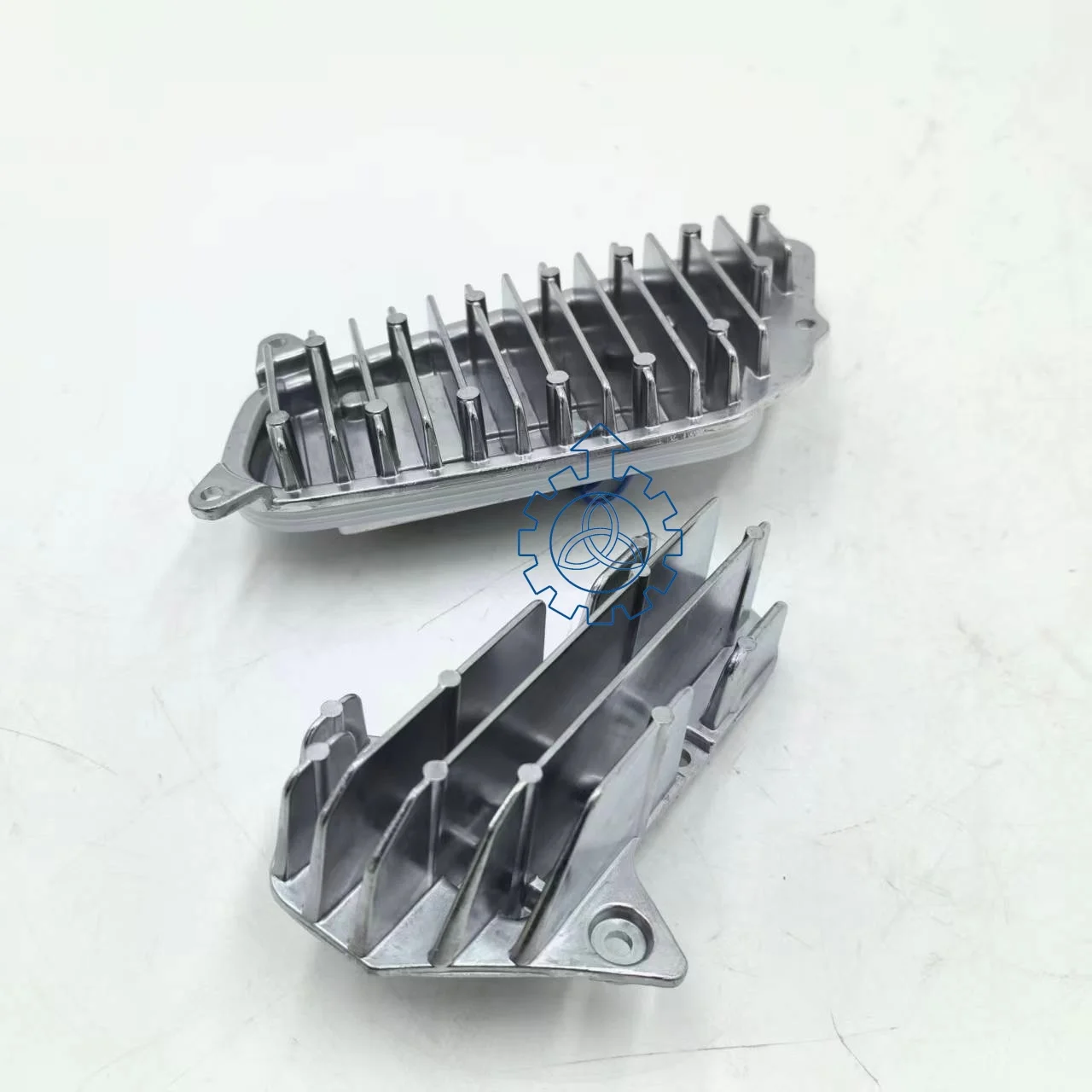 

Volvo Trucks FH right Front Headlight 22239057 22239061 22239059 Control Unit OE:82348216 Electronic Control Module