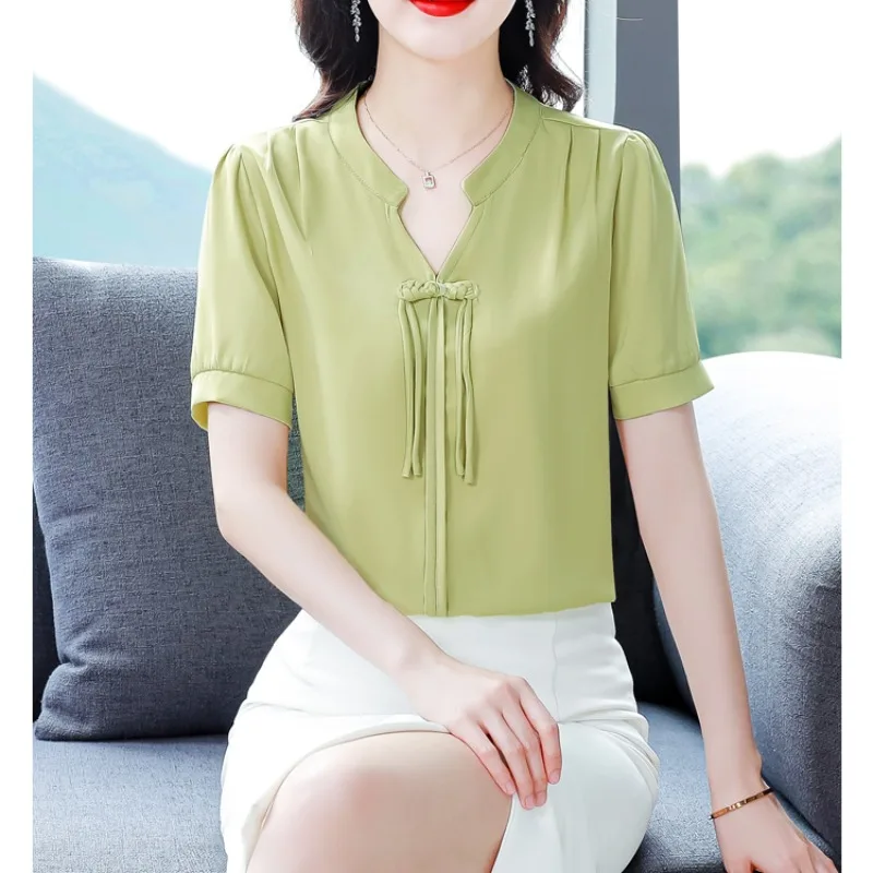 

Summer Western Chiffon Shirt 2024 New Pullover V-neck Splice Fashion Solid Color Slim Fit Commuting Short Sleeved T-shirt Tops